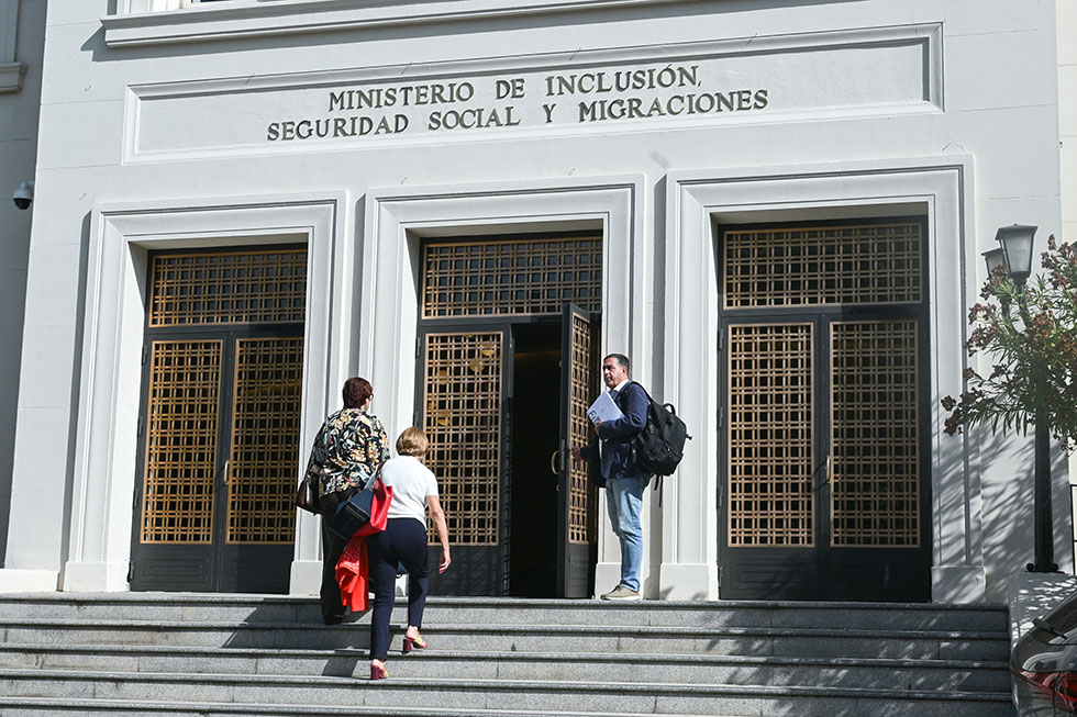 Canarias quiere llevar al Supremo las competencias sobre el triaje de menores migrantes